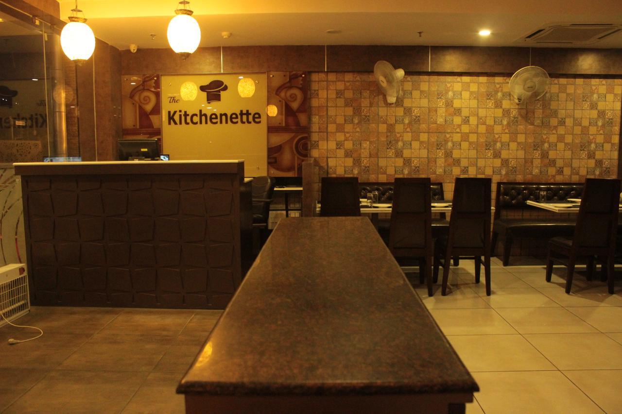 Hotel Solitaire Chinhat المظهر الخارجي الصورة