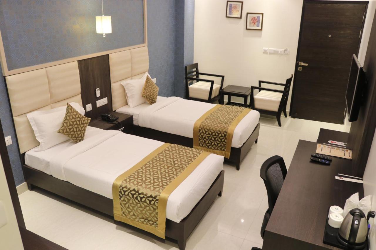 Hotel Solitaire Chinhat المظهر الخارجي الصورة