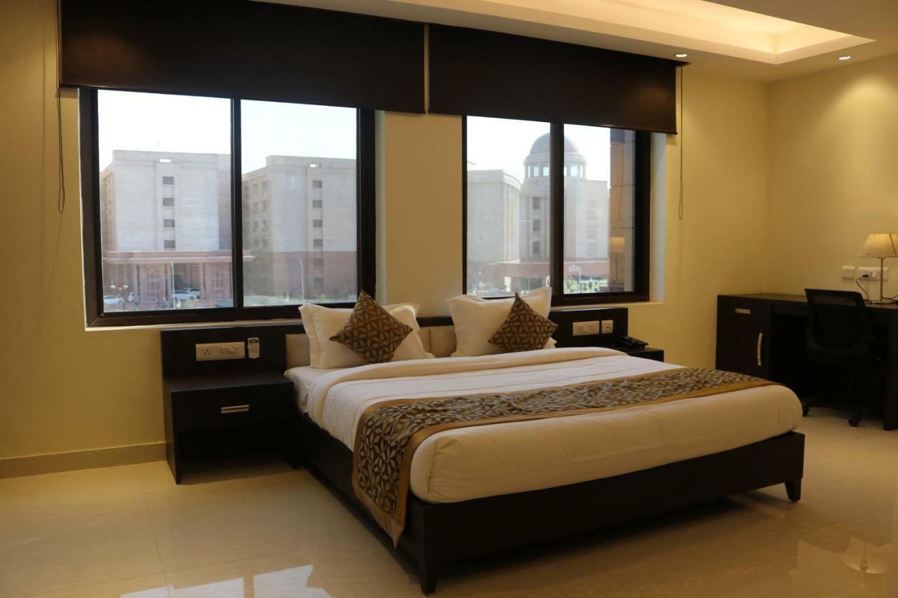 Hotel Solitaire Chinhat المظهر الخارجي الصورة